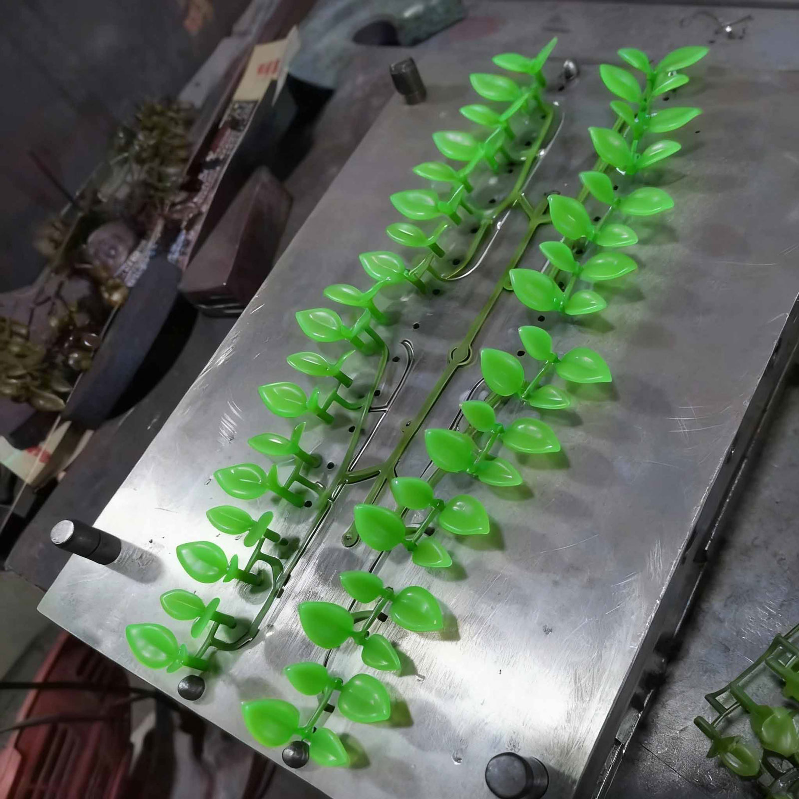 Simulation Flower Making Machine